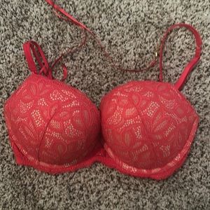 Victoria’s Secret Bombshell Push Up Bra 34DD Red Lace New Without Tags